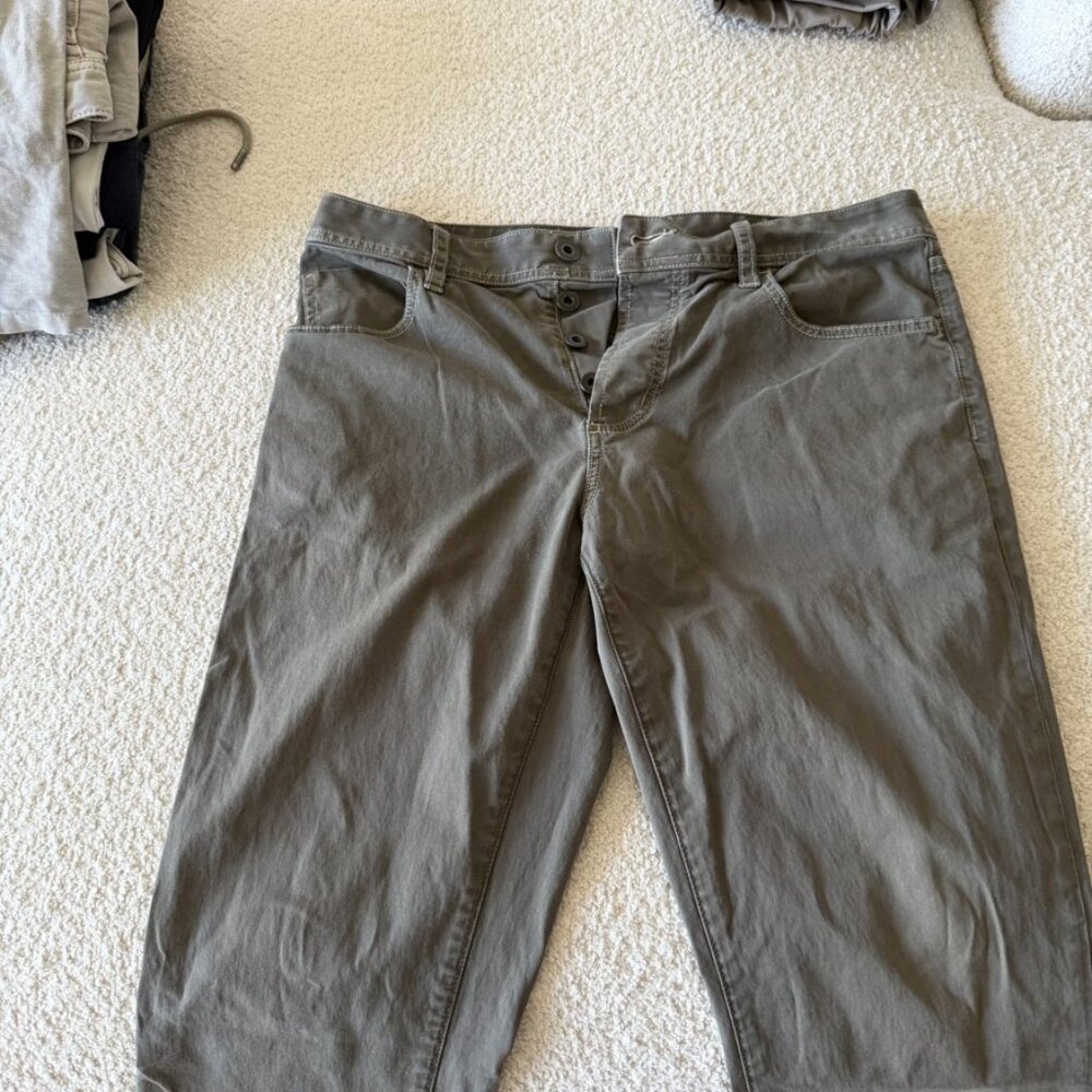 James Perse Brushed Twill Pants Size 1 Olive Green